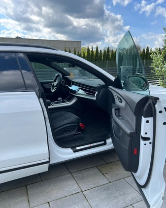 Audi SQ8 cena 265842 przebieg: 39000, rok produkcji 2023 z Poznań małe 106